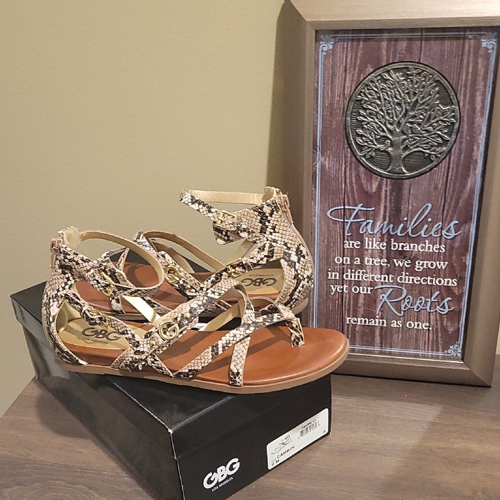 GBG Los Angeles Beige Snake Print Sandals